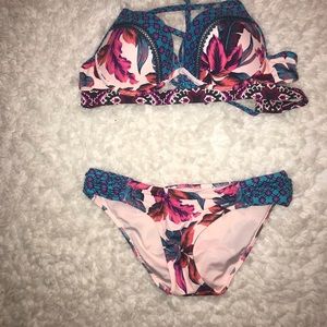 Shade & Shore Floral bikini